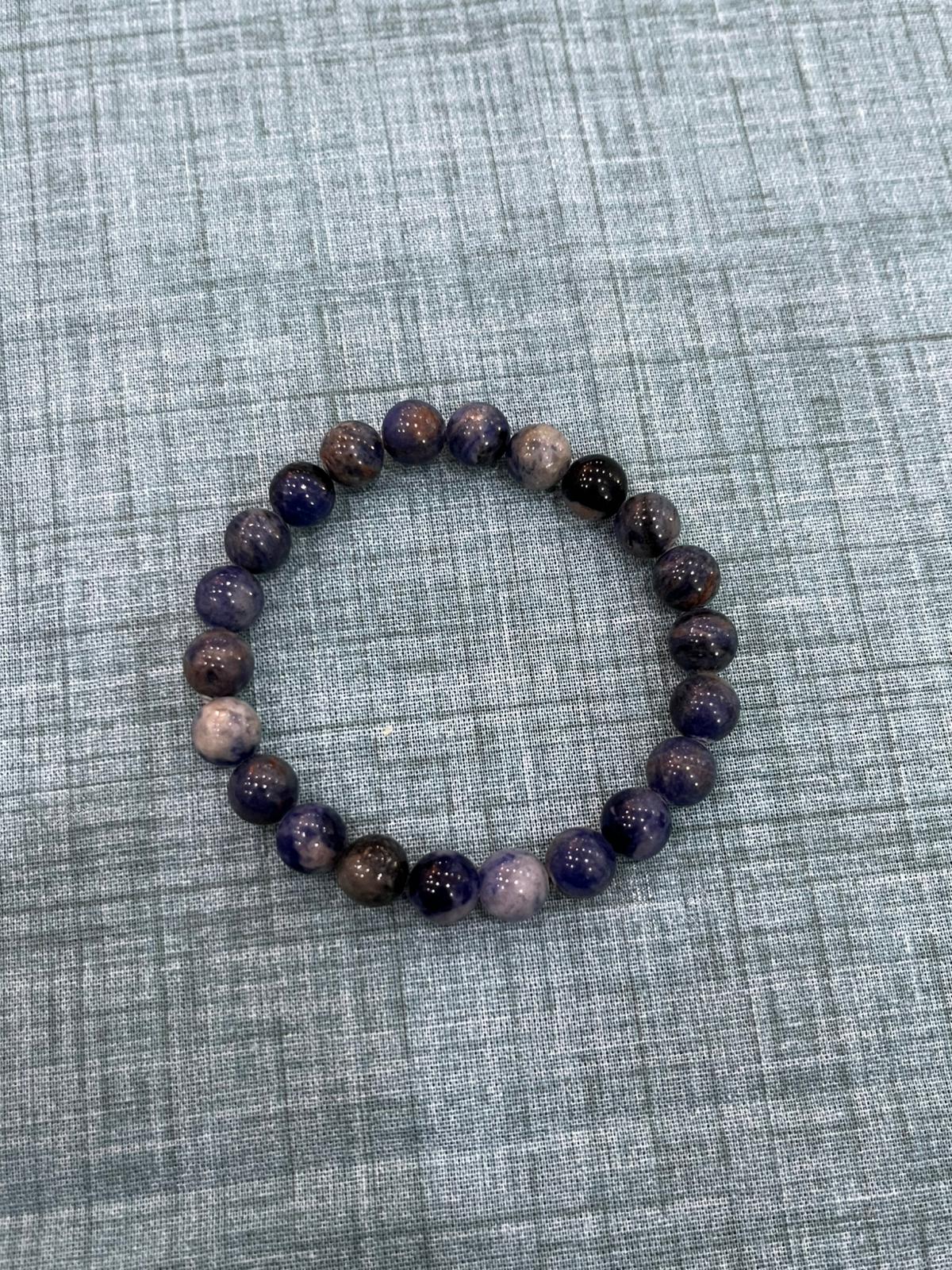 Bracciale in Sodalite Blu / Consapevolezza Personale e Autenticità